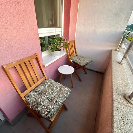 Ferienwohnung Apartman Ann Pančevo Exterior foto